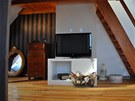 V podkrovn�m byt� nechyb� relaxa�n� z�na. 