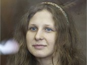 �lenka Pussy Riot Marija Aljochinov� u soudu v Moskv� (4. srpna 2012)