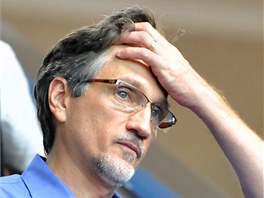 Clifton Truman Daniel po příjezdu na hlavní vlakové nádraží v Hirošimě. Daniel Clifton Truman Daniel po příjezdu na hlavní vlakové nádraží v Hirošimě. Daniel