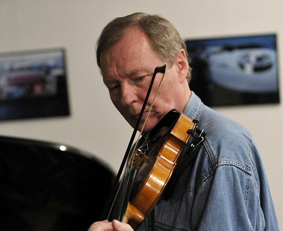 Jazz Fragment Prague: Milan P�kn�