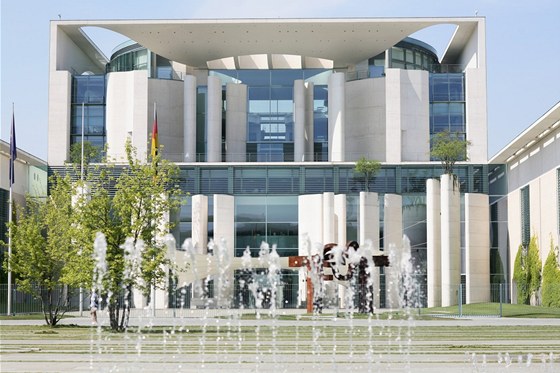 Berl�nsk� kancl��stv� je projekt architekt� Axela Schultese a Charlotte