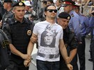Protesty p�ed budovou soudu, kde prob�h� proces s Pussy Riot (17. srpna 2012)