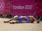 ZLATÉ �T�STÍ. Jaroslav Kulhavý po fini�i olympijského závodu v Londýn�. �výcar...