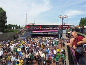 Karneval skončil před stadionem, na obřím Wembley se fanoušci ztratili Karneval skončil před stadionem, na obřím Wembley se fanoušci ztratili