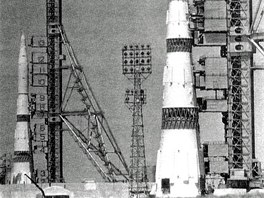 Raketa N1 na startovací rampě Raketa N1 na startovací rampě