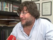 "Experimentátor ukazuje podněty, akty mužů, žen, dětí či sexuálních aktivit, a "Experimentátor ukazuje podněty, akty mužů, žen, dětí či sexuálních aktivit, a
