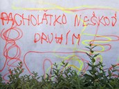Počmáraný dům starosty Třebechovic pod Orebem Jiřího Němce Počmáraný dům starosty Třebechovic pod Orebem Jiřího Němce
