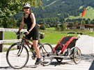 Pro cyklistiku s d�tmi je ar�na ide�ln� 