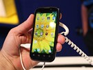 Displej ZTE Grand X IN má úhlop�í�ku 4 palce a rozli�ení 1024 x 600 pixel�....