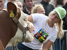 Posledn� kontroly a m��e se vyrazit na promen�du.