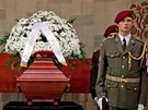 Poh�eb armádního generála Tomá�e Sedlá�ka na Vítkov� (4. zá�í 2012, Praha)