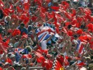 BRITSK� VLAJKA V RUD�M MO�I. Fanou�ek z Velk� Brit�nie se ocitl v p�evaze