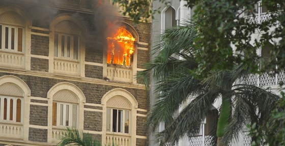 Jedn�m z ter�� �tok� v Mombaji byl v roce 2008 hotel Taj Mahal.
