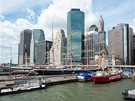 Finan�ní �tvr� (Financial District) le�í na samém ji�ním výb�ku Manhattanu....