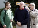 Slavnostního aktu se zúčastnili herci Divadla Járy Cimrmana Zdeněk Svěrák,... Slavnostního aktu se zúčastnili herci Divadla Járy Cimrmana Zdeněk Svěrák,...