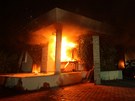 Americk� konzul�t v Bengh�z� v plamenech. Ozbrojenci ho napadli �dajn� kv�li...