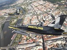 Breitling st�ha�ky nad Prahou. Albatros L-39