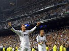 ��ASTN� ST�ELEC. Cristiano Ronaldo z Realu Madrid (vlevo) se raduje ze