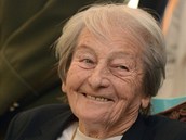 VŠECHNO NEJLEPŠÍ. Legendární atletka Dana Zátopková slaví 90. narozeniny. VŠECHNO NEJLEPŠÍ. Legendární atletka Dana Zátopková slaví 90. narozeniny.