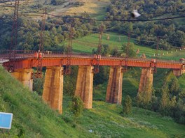 Viadukt v U�oku