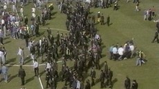 riot riot