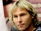 Pavel Nedv�d na setk�n� s novin��i v Brn�.