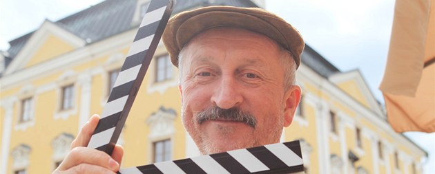 Herec a třebíčský rodák Oldřich Navrátil si na konci října převezme v Třebíči Herec a třebíčský rodák Oldřich Navrátil si na konci října převezme v Třebíči