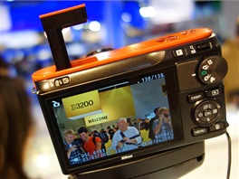 Nikon 1 J2