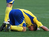 PROHRA NA PENALTY. Zlínský Martin Hruška po prohraném penaltovém rozstřelu v PROHRA NA PENALTY. Zlínský Martin Hruška po prohraném penaltovém rozstřelu v