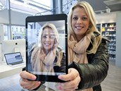 V Česku se začal prodávat iPad mini (2. listopadu 2012, Praha). V Česku se začal prodávat iPad mini (2. listopadu 2012, Praha).