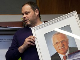 Starosta obce Želechovice nad Dřevnicí Michal Špendlík odstranil 7. ledna ze Starosta obce Želechovice nad Dřevnicí Michal Špendlík odstranil 7. ledna ze