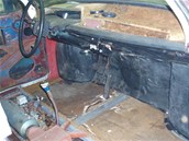 Prototyp vozu Tatra 603 A p�ed zah�jen�m renovace. (24. ledna 2013)