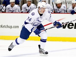 Ondřej Palát z Tampy Bay při svém debutu v NHL. Ondřej Palát z Tampy Bay při svém debutu v NHL.