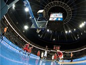 O2 ARENA PATŘÍ BASKETBALU. Momentka ze zápasu českých reprezentantů do 19 let a O2 ARENA PATŘÍ BASKETBALU. Momentka ze zápasu českých reprezentantů do 19 let a