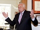 Václav Klaus v institutu, který nese jeho jméno.