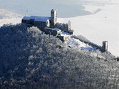 Výlet na Bezděz je zatím nebezpečný. Moc to tu klouže. Výlet na Bezděz je zatím nebezpečný. Moc to tu klouže.