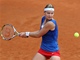 TOHLE BUDE R�NA. Lucie �af��ov� ve fedcupov�m utk�n� proti It�lii. 