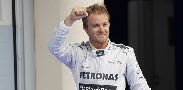 NEJRYCHLEJ�Í. Pole position v Bahrajnu získal Nico Rosberg z Mercedesu.