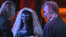 Originální zombie svatba jako z hororu Originální zombie svatba jako z hororu