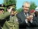 Prezident Milo� Zeman a p�edseda �esk�ho svazu bojovn�k� za svoboru Jaroslav