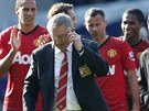 DOJAT�. Sir Alex Ferguson p�ed n�kolika okam�iky definitivn� dotr�noval...