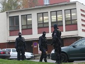 Policie zasahovala v Lázních Kostelec u Zlína v souvislosti s kauzou metyl Policie zasahovala v Lázních Kostelec u Zlína v souvislosti s kauzou metyl
