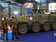 Obrn�n� transport�r Pandur v �prav� pro Afgh�nist�n. Kovov� s�t� okolo...