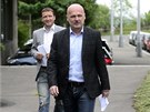 Tren�r fotbalov� reprezentace Michal B�lek (vpravo) a mana�er mu�stva Vladim�r