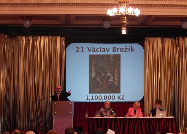 Aukce - sál 19052013