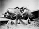 Amelia Earhartov� se sv�m letounem Lockheed Electra 10E.