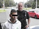 N�siln�k zbil d�vku u �koly a t�hl ji do k�ov�, zahnaly ho u�itelky