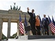 Americk� prezident vyvzval k omezen� stavu rozm�st�n�ch strategick�ch jadern�ch
