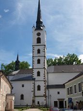 Frymburk ožil slavnostmi, celé náměstí tančilo