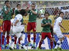 P��M� KOP. Italsk� z�lo�n�k Andrea Pirlo nap�lil m�� a jeho r�na svi�t� nad